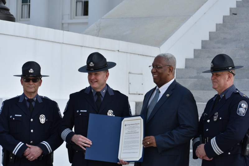 Capital Police Honor in Congress image